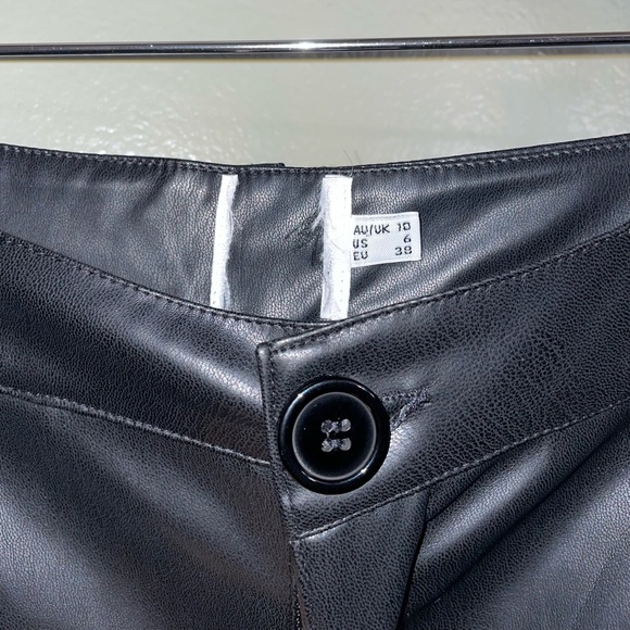 Princess Polly Jordan Pants Black NWOT - Picture 15 of 15